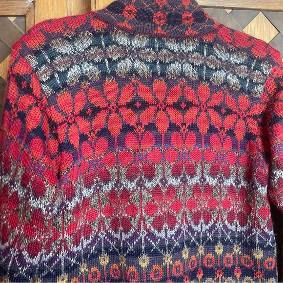 Intiwara Alpaca Floral Cardigan Sweater Size Small - Picture 9 of 10
